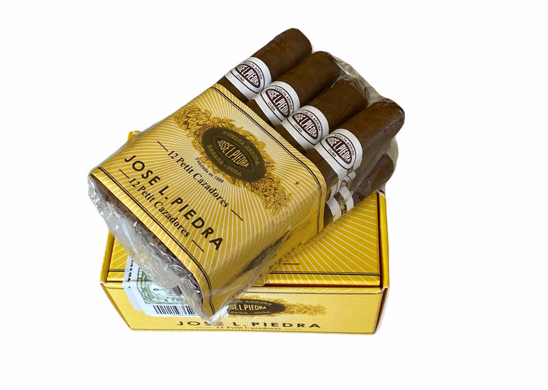 Jose L. Piedra Petit Cazadores - bundle of 12