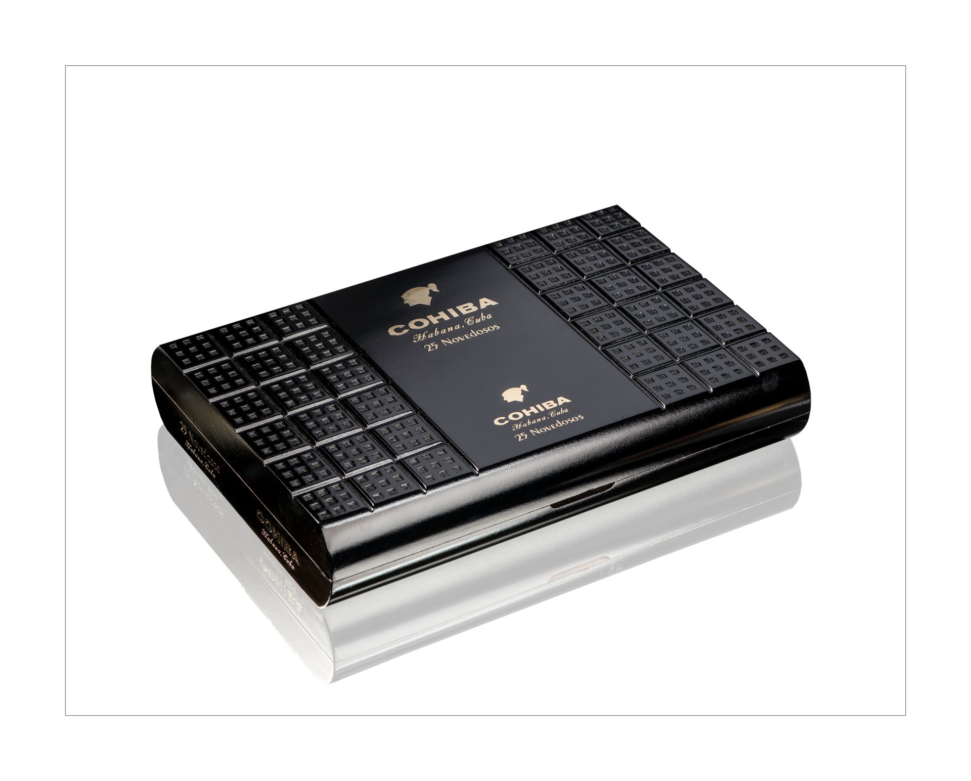 Cohiba Novedosos box of 25 cigars