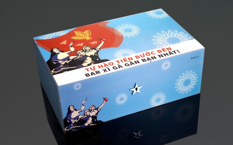 Siglo Siglo "Vietnam Revolution" Humidor - for 75 cigars