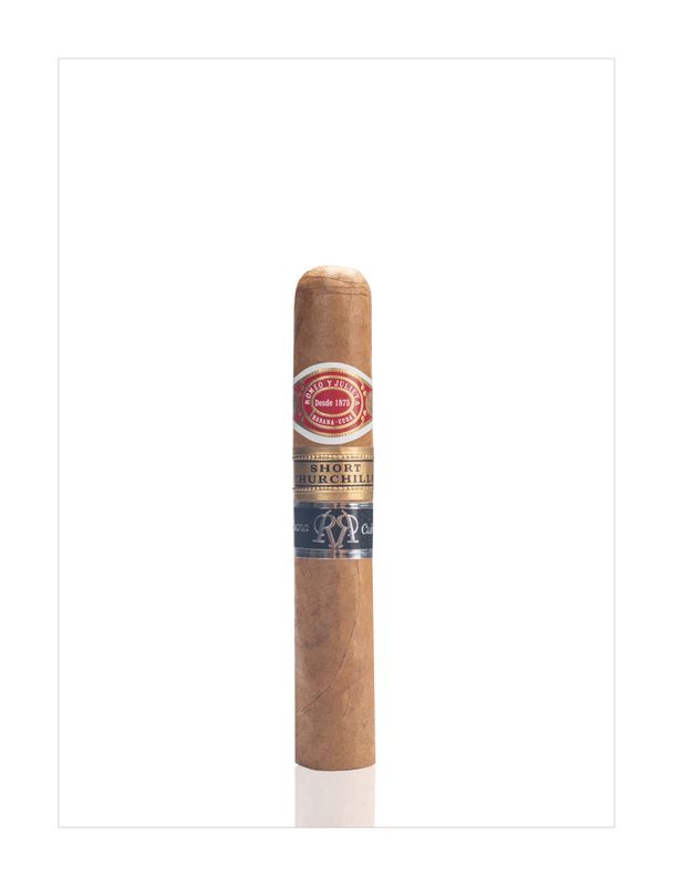 Romeo y Julieta Short Churchill Reserva - box of 3 cigars
