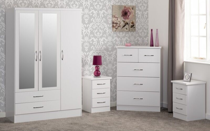 Nevada bedroom set (3 door mirror robe)