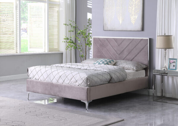 Molly 4ft6 bed