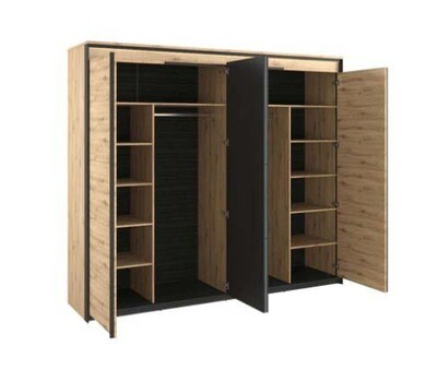 Quant 4 door wardrobe