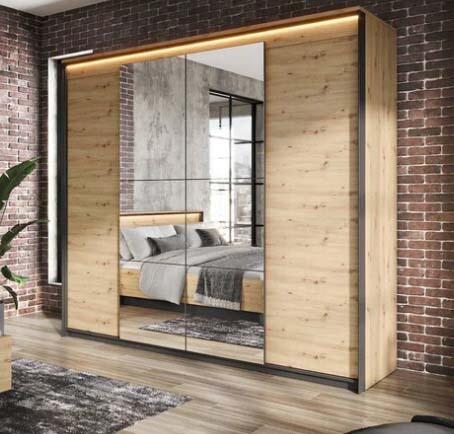 Quant 4 door wardrobe
