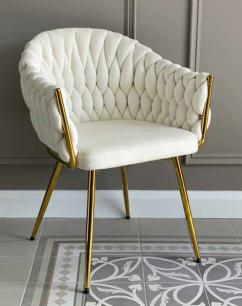 Amy chair