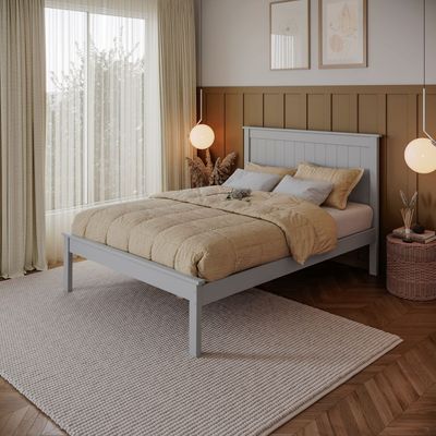 Lucy bed