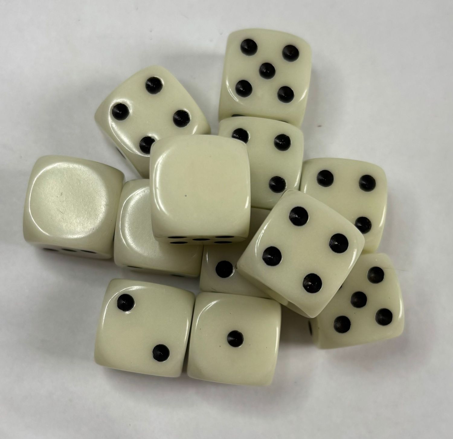 Quality UK Made Dice x 10 - Glow In The Dark - Custom Six Side