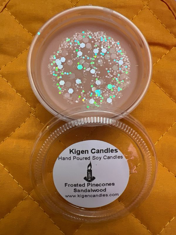 Frosted Pinecones Sandalwood