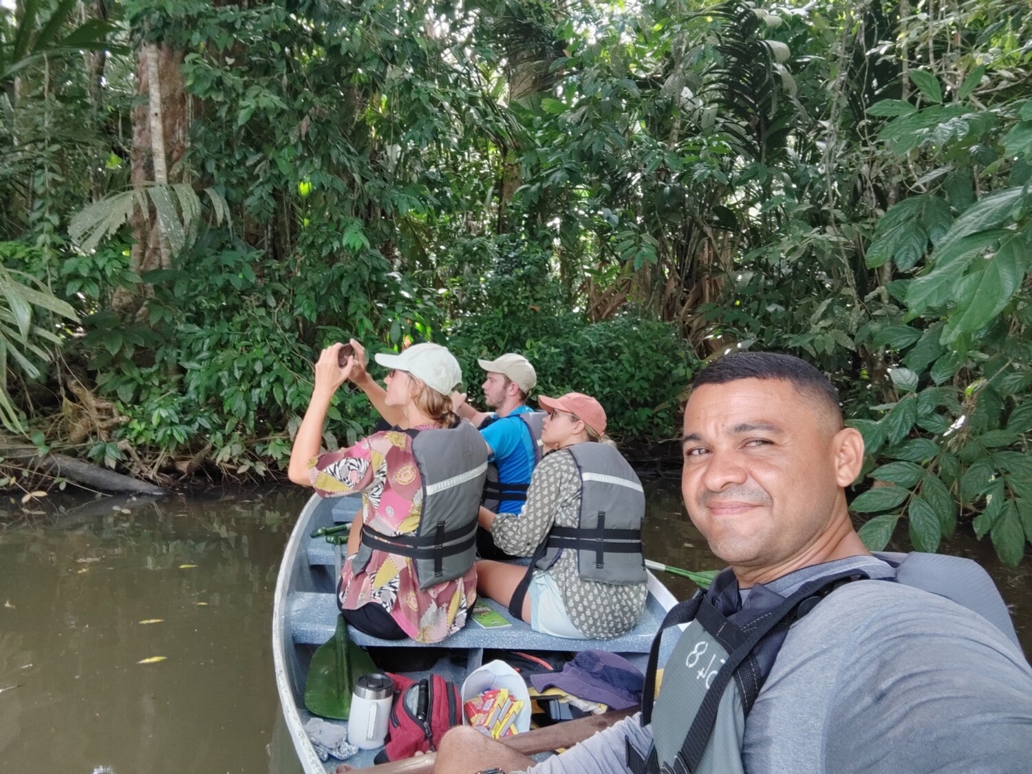 3 Tours  Deal Package : Canoe tour  + Nature walk + Turtle tour or Night walk (when no turtles)