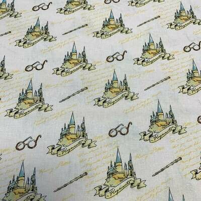 Harry Potter Soft Wash Hogwarts 100% cotton print fabric - White