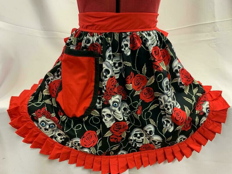 Retro Vintage 50&#39;s Style Half Apron - Skulls &amp; Roses on Black with Red Trim