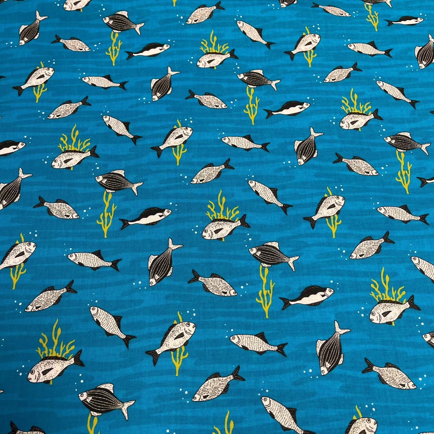Ocean Life - Fish - 100% cotton print fabric