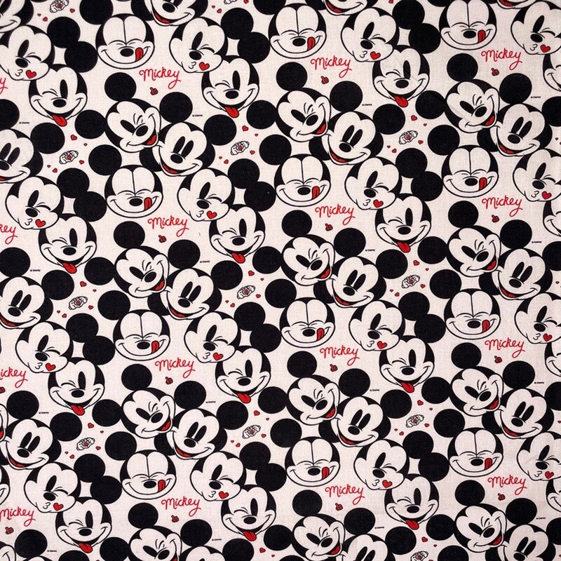 Mickey Love (Mickey Mouse) - 100% cotton digital print fabric