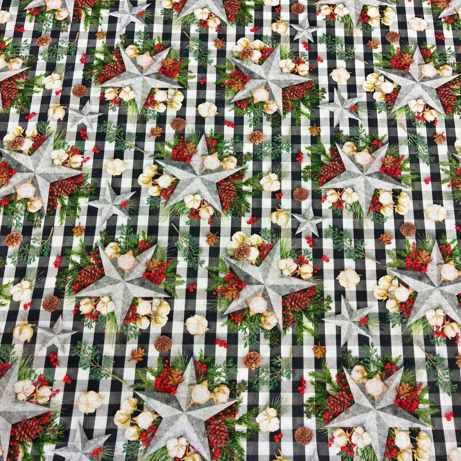 Christmas Table Decorations, Stars with Ferns &amp; Berries  - Green - 100% cotton print fabric