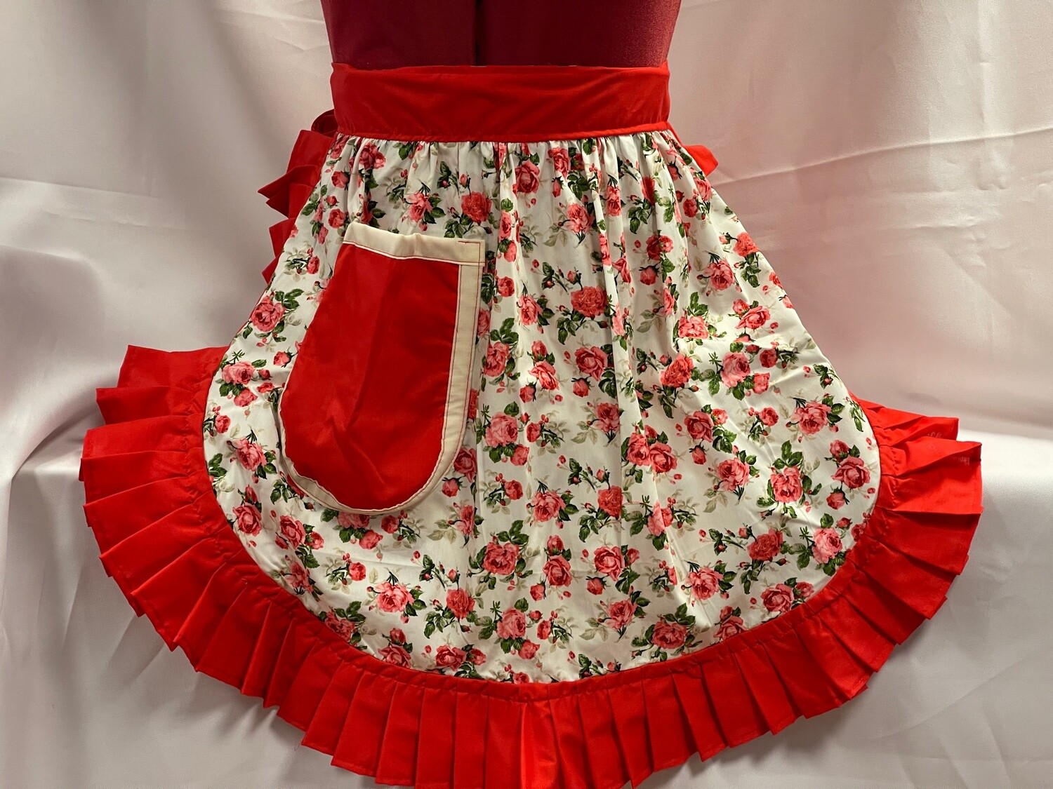 Retro Vintage 50s Style Half Apron / Pinny - Pink Roses on White with Red Trim
