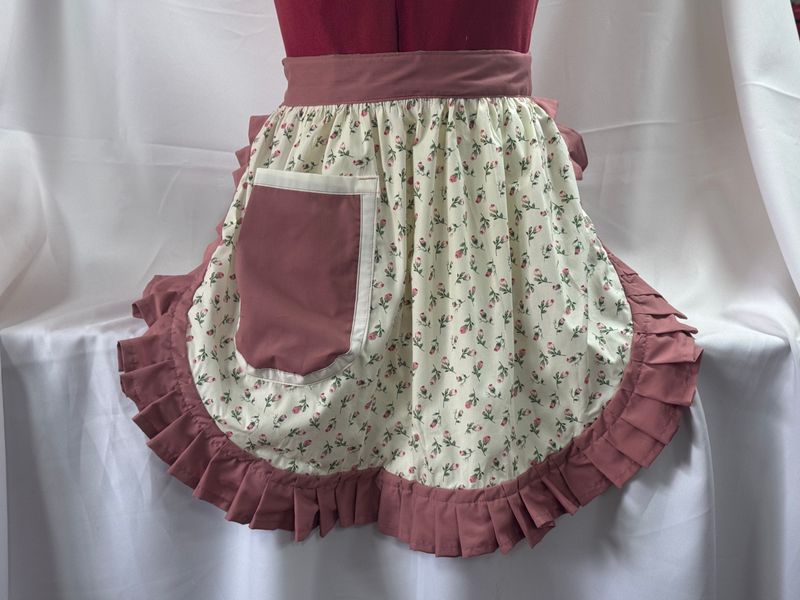 Retro Vintage 50s Style Half Apron / Pinny - Pink Roses Floral with Dusky Pink Trim