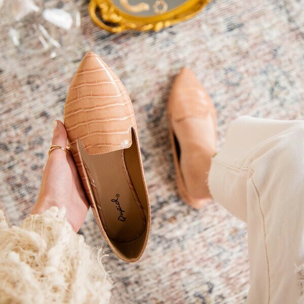 Pointy Toe Flat Loafer