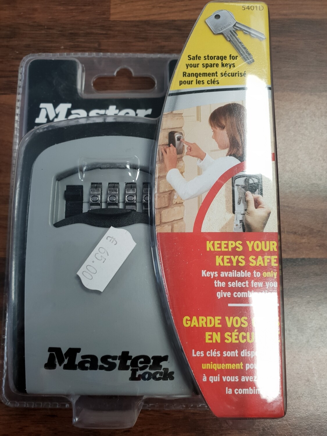 Master lock key safe