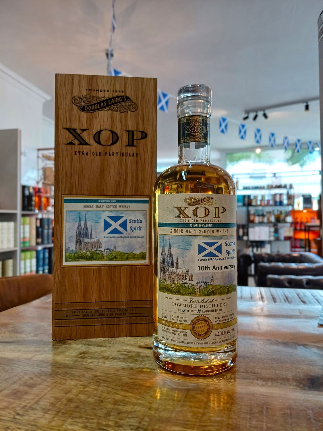 Bowmore 1997/ 2022, XOP, Douglas Laing, 10 Jahre Scotia Spirit, Cologne Friendship Bottling Bowmore 1997/ 2022, XOP, Douglas Laing, 10 Jahre Scotia Spirit, Cologne Friendship Bottling