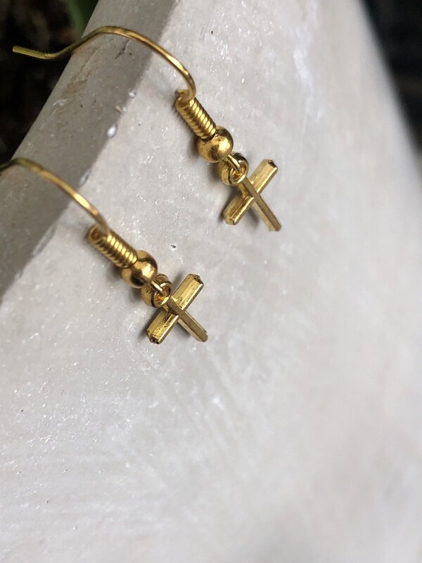 Essential gold cross earrings