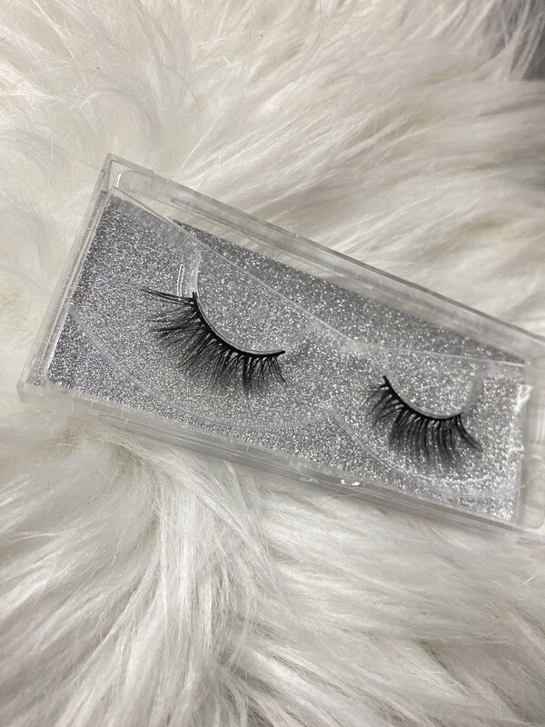 CAT EYE