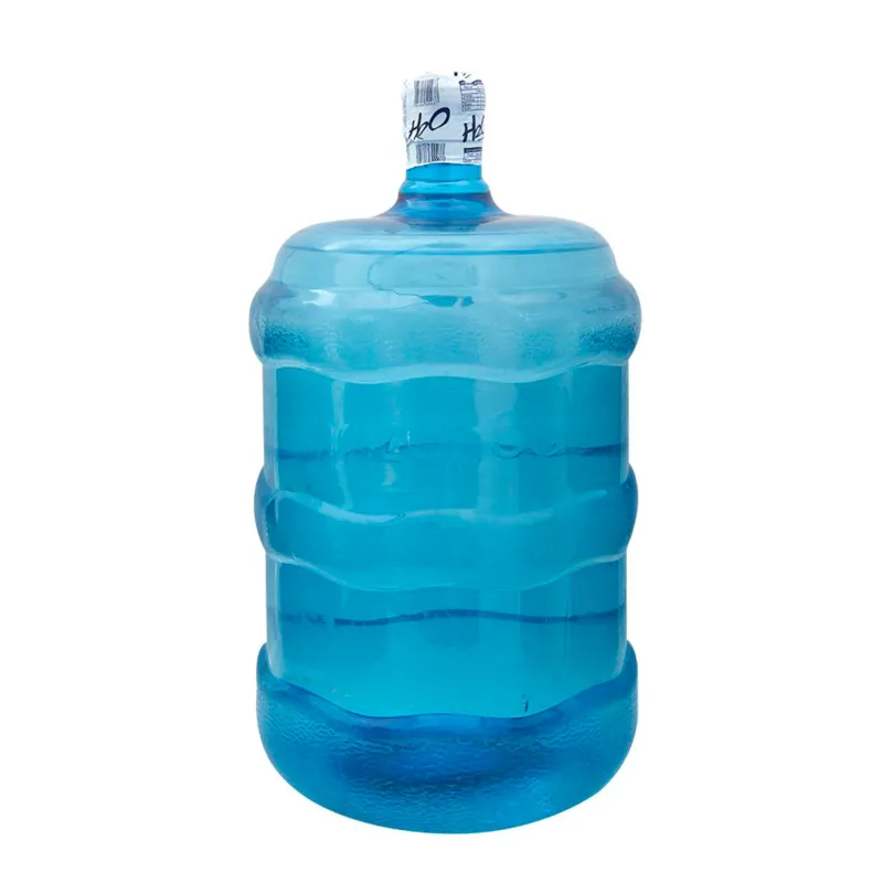 Agua en botellón