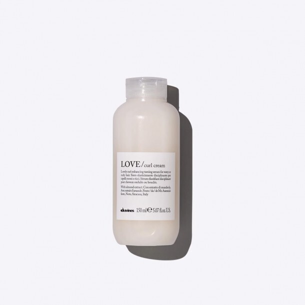 Davines - Essential Haircare LOVE CURL Cream 250 ml Davines - Essential Haircare LOVE CURL Cream 250 ml