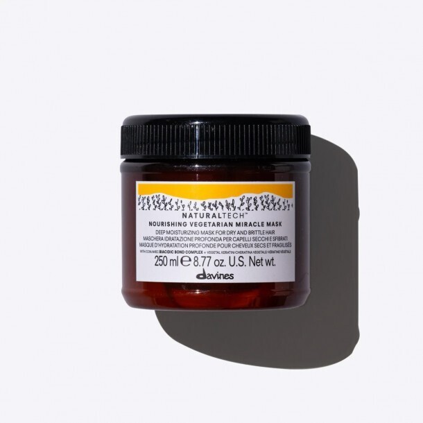 Davines - Naturaltech Nourishing Vegetarian Miracle Mask 250 ml Davines - Naturaltech Nourishing Vegetarian Miracle Mask 250 ml
