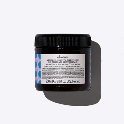 Davines - Alchemic Creative Colors Conditioner Marine Blue 250 ml Davines - Alchemic Creative Colors Conditioner Marine Blue 250 ml