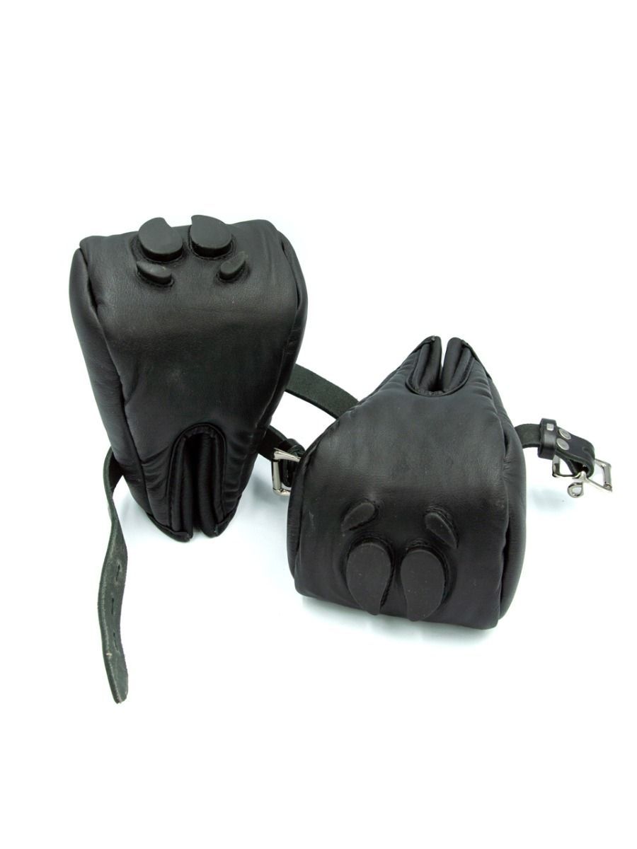 Mister B - Leather Pig Paws Black