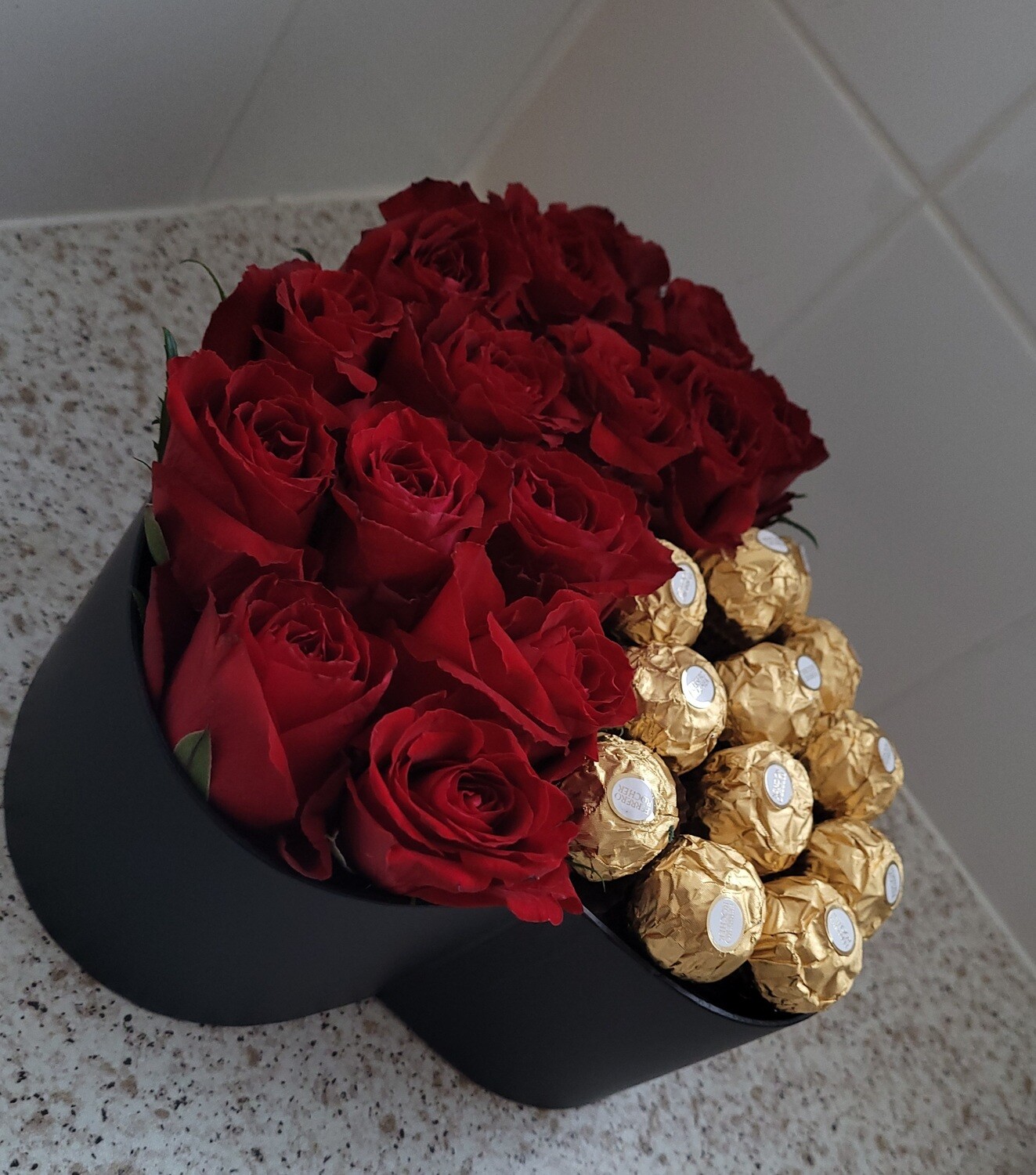 Hat Box Roses