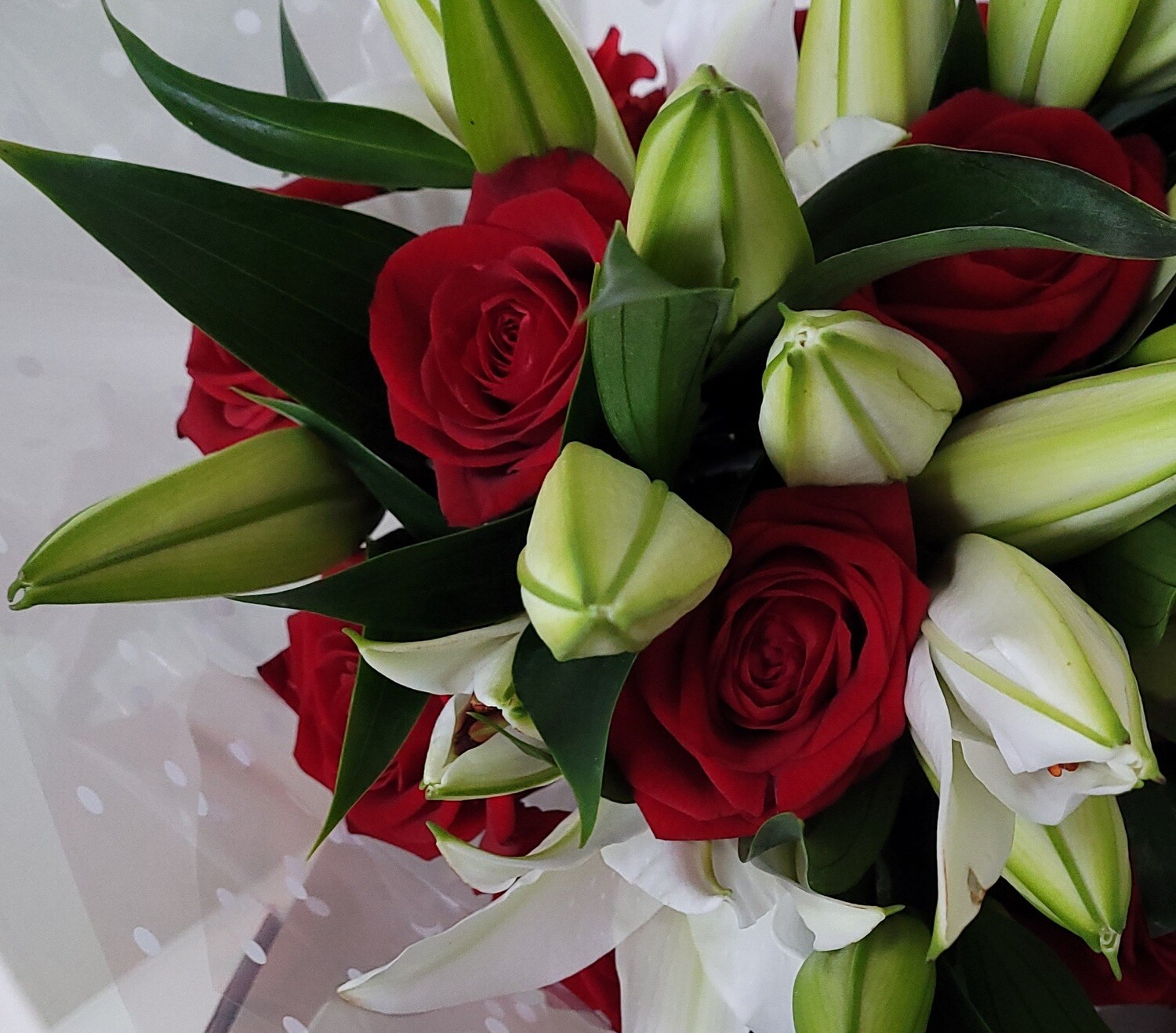 Lilly &amp; Red Roses Next Day Delivery