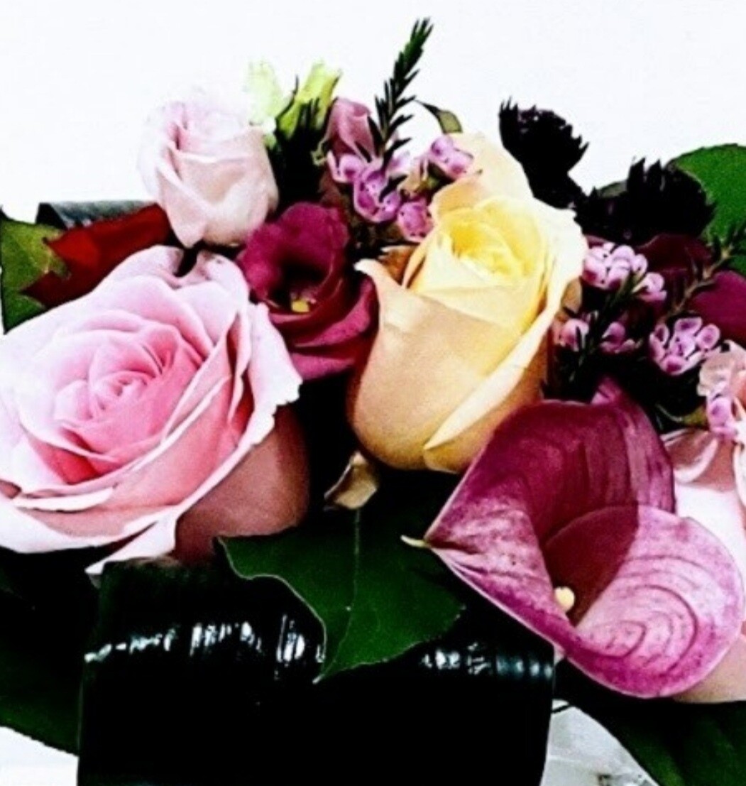 Roses in a Fish bowl