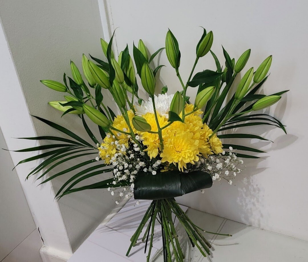 Lily Sympathy bouquet