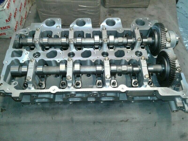 CYLINDER HEAD MITSUBISHI TRITON 2.5