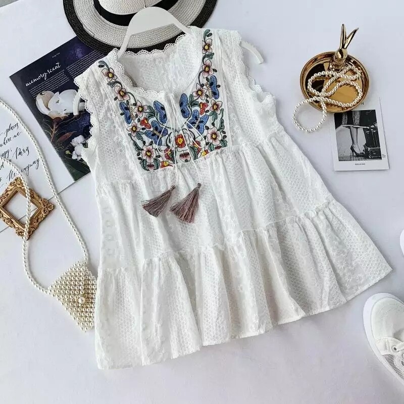 White Lace flower embroidery Cotton Women&#39;s Blouses Tunic Sleeveless O-Neck Sexy Female Tops 2020 Summer Fashion Ladies Blouse