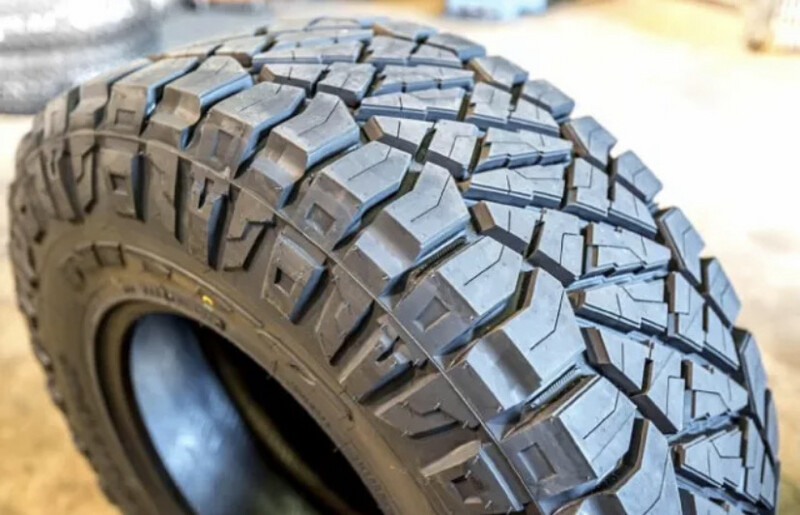 NITTO RIDGE GRAPPLER 265/60/18 Tire