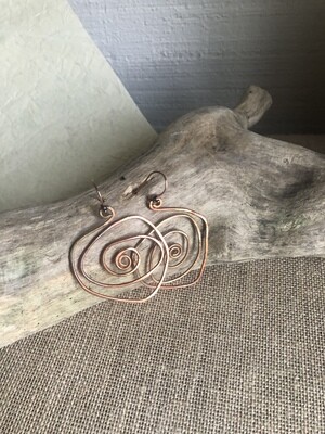 Hammered copper Spiral