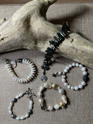 Baroque Freshwater Pearls Bracelets