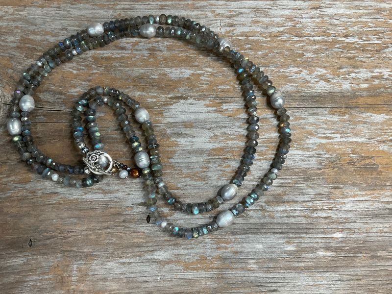 Mystic Labradorite Necklace Mystic Labradorite Necklace