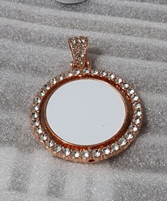 Rose gold circle necklace
