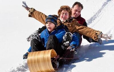 TOBOGGANING EXPERIENCE