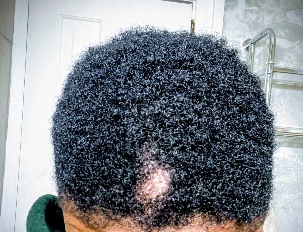H.S. Hair Grow Solution (growth w/straight hair) 4 oz.