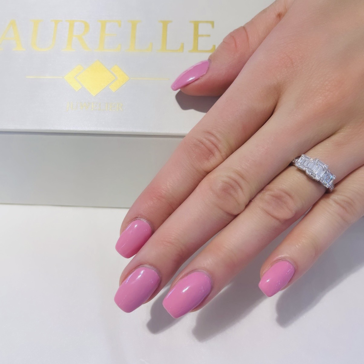 18K Weißgold Baguette Verlobungsring