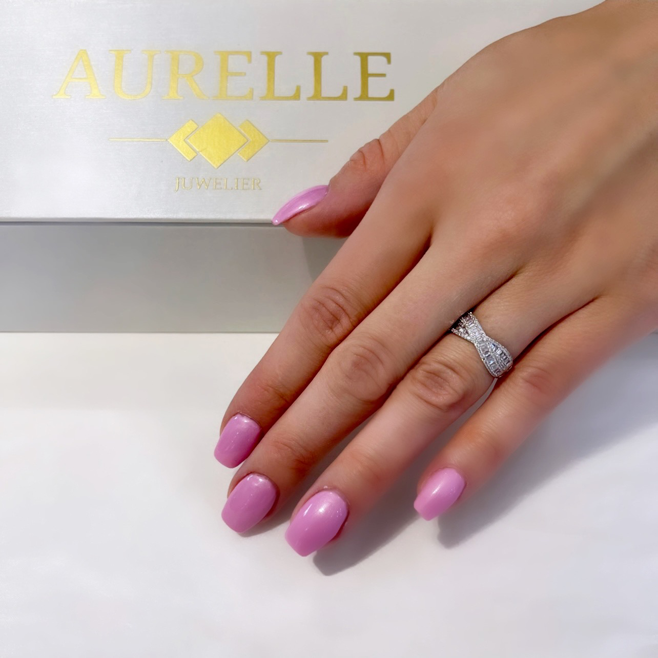 18K Weißgold Baguette Shaped Diamant Ring