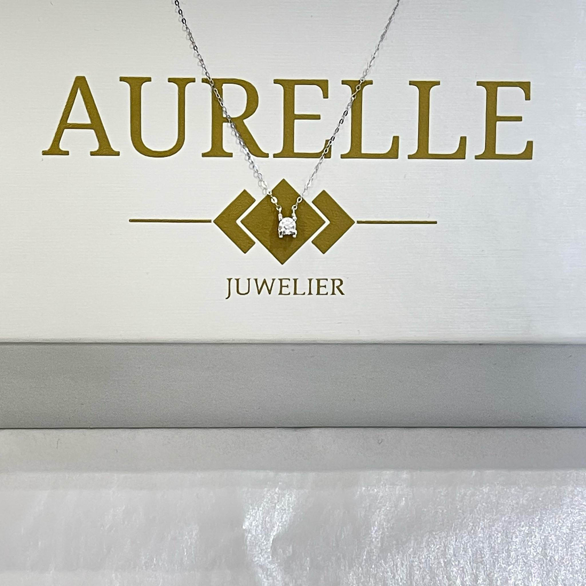 18K Weißgold Halskette Diamant Solitär