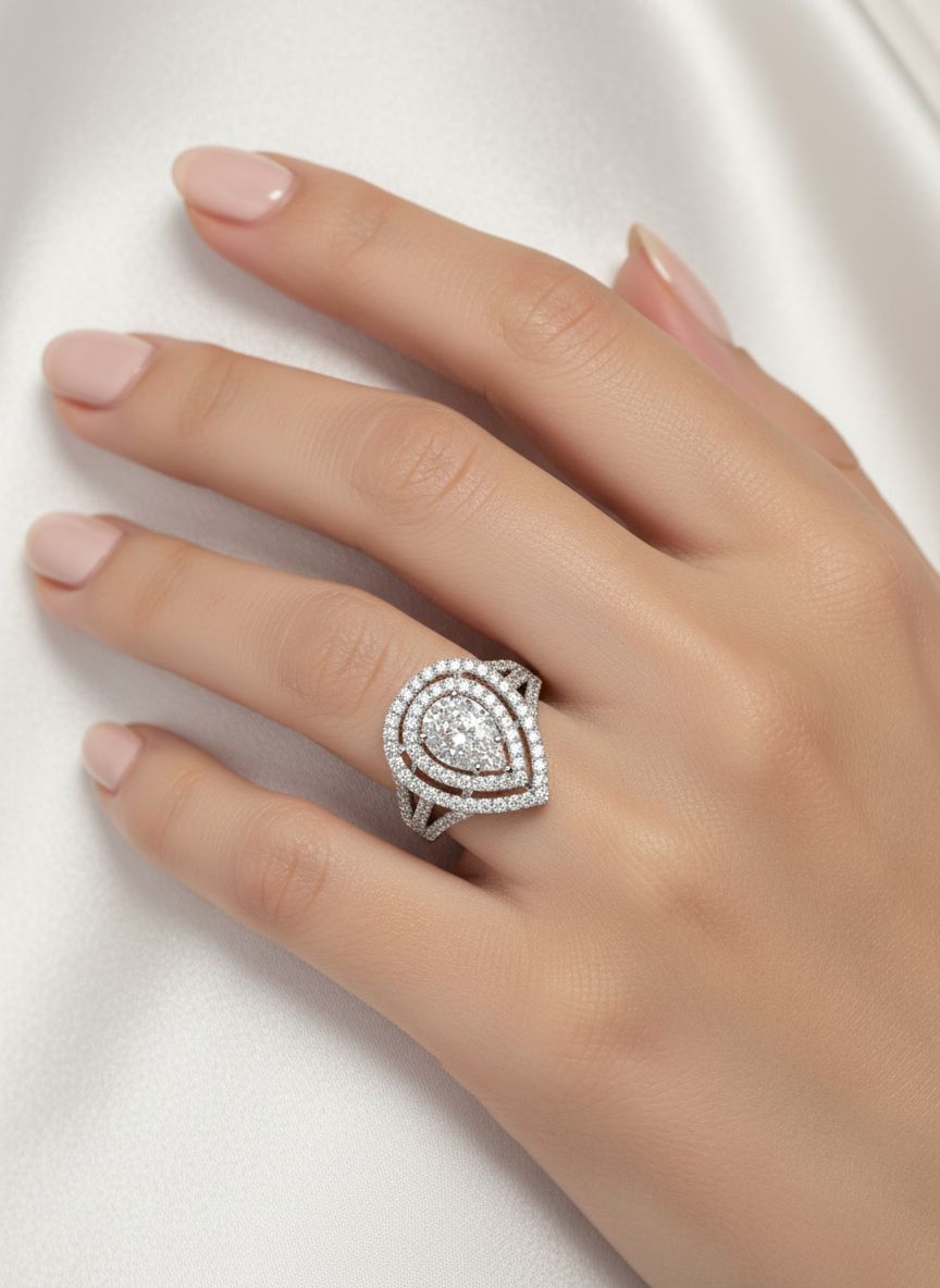 Pear Shaped Double Halo Verlobungsring 18K weiß Gold