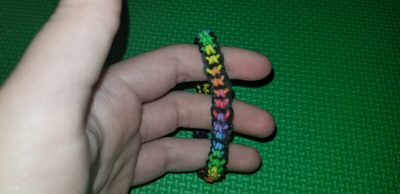 Boxed Bow Bracelet