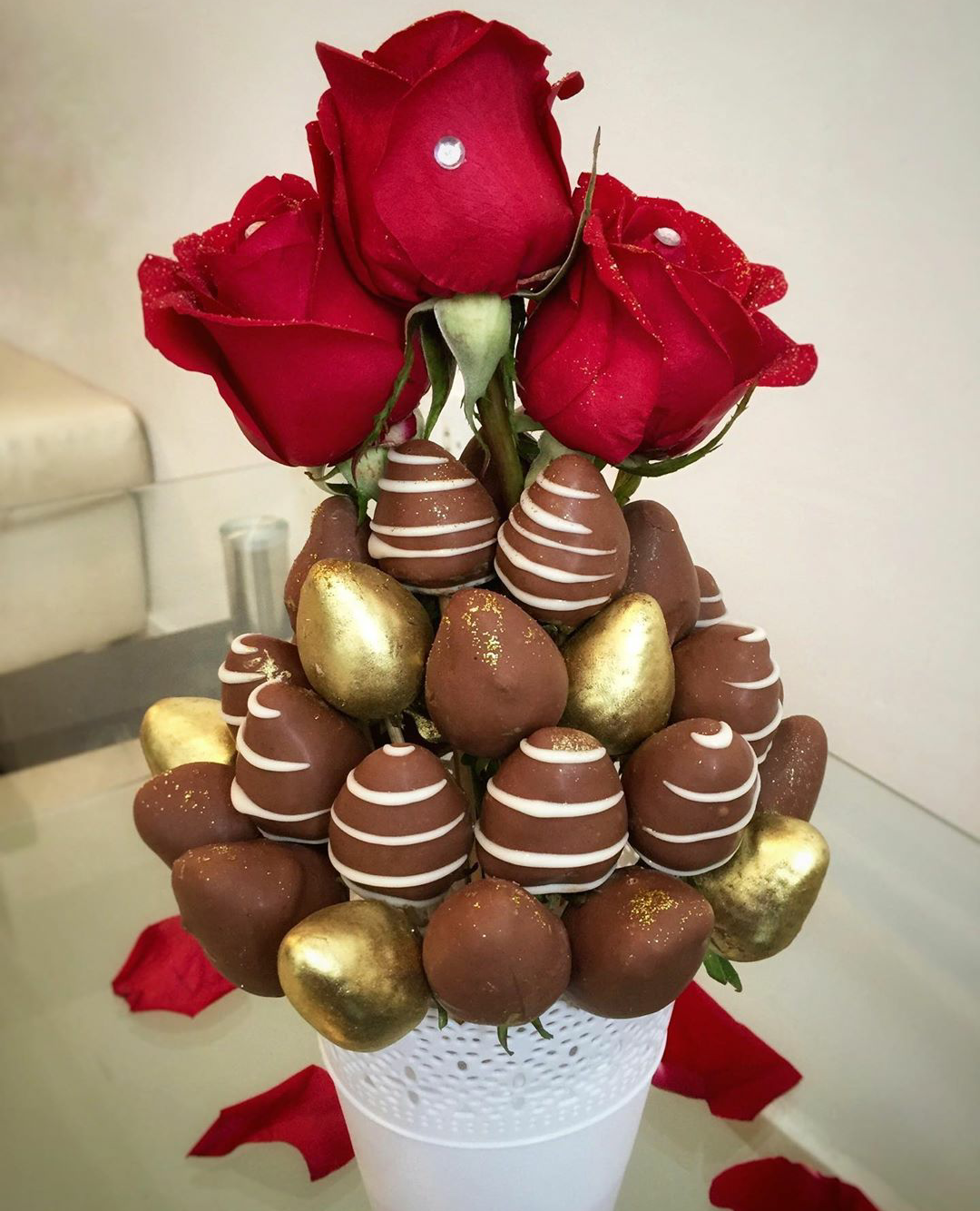 Ramo o Bouquet de Chocofresas. Cantidad entre 26 a 30 Fresas
