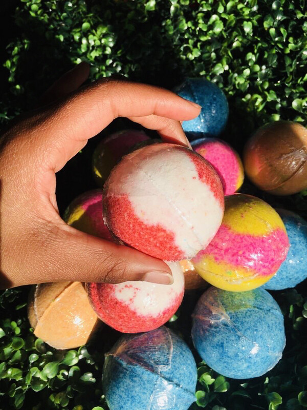 Bath bomb
